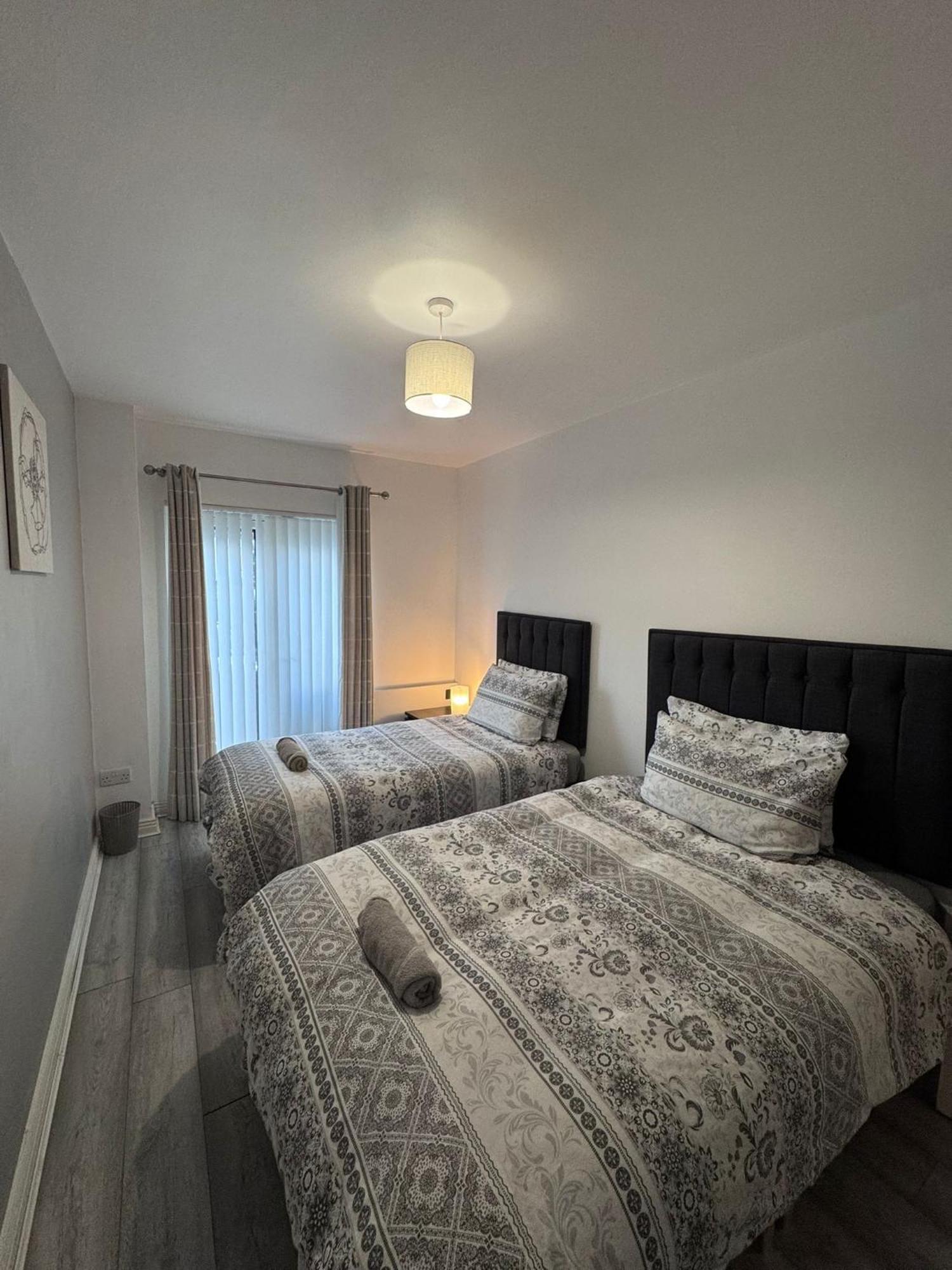 Modern Apartment Good Distance From Dublin City And Airport 4People Kültér fotó